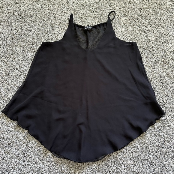 Black tank top - Picture 1 of 3